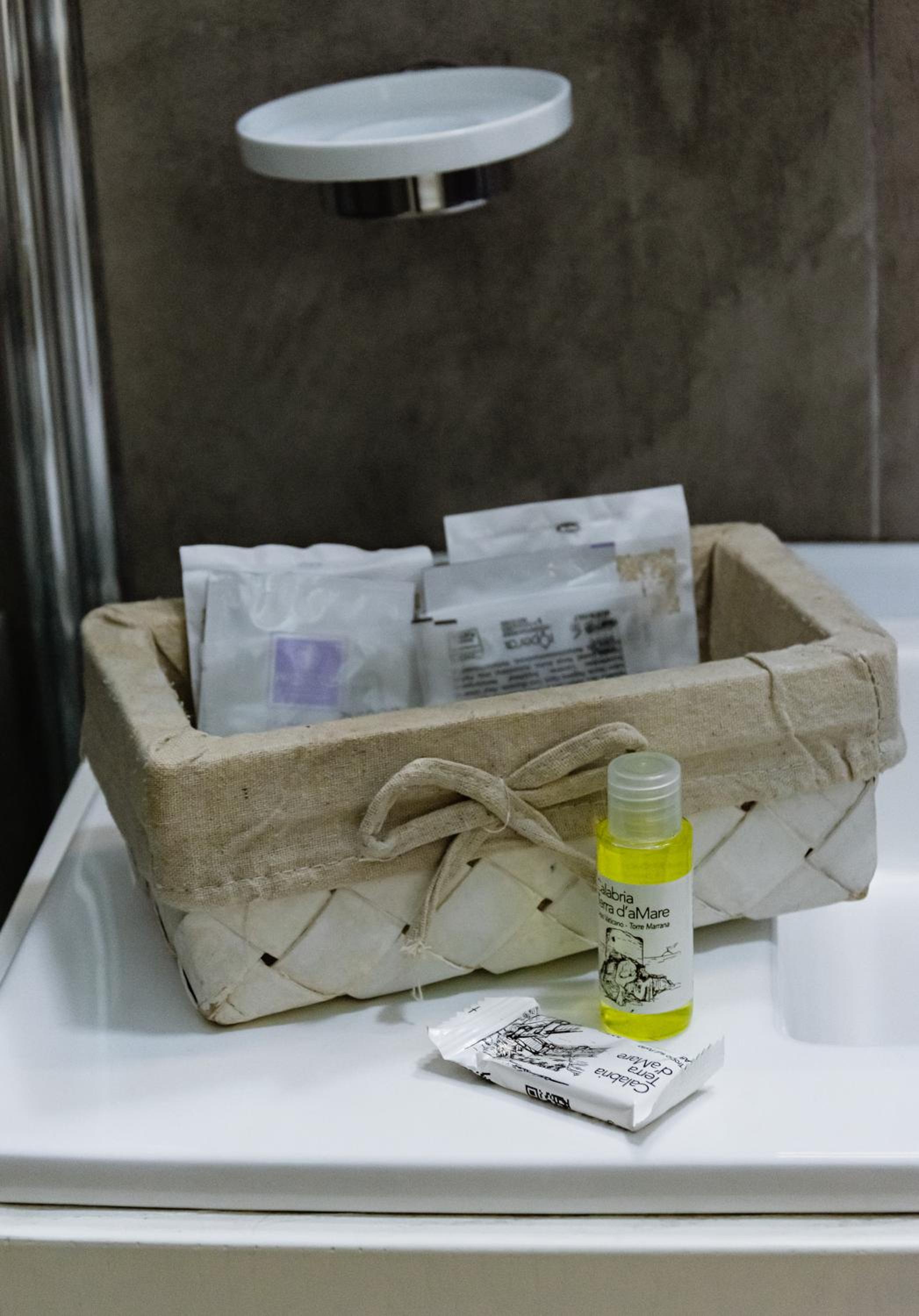 B&B Vanity