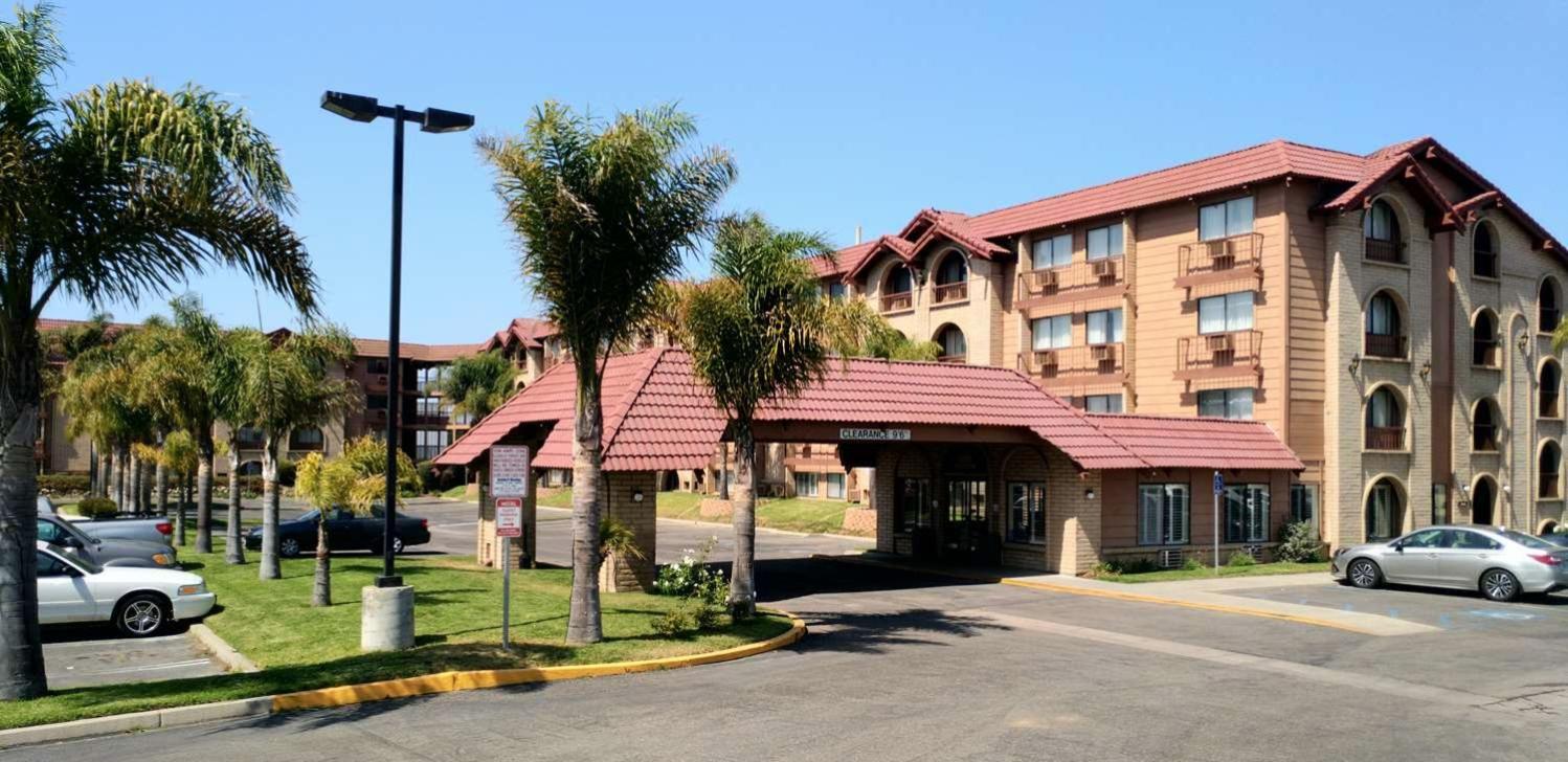 Lompoc Valley Inn and Suites
