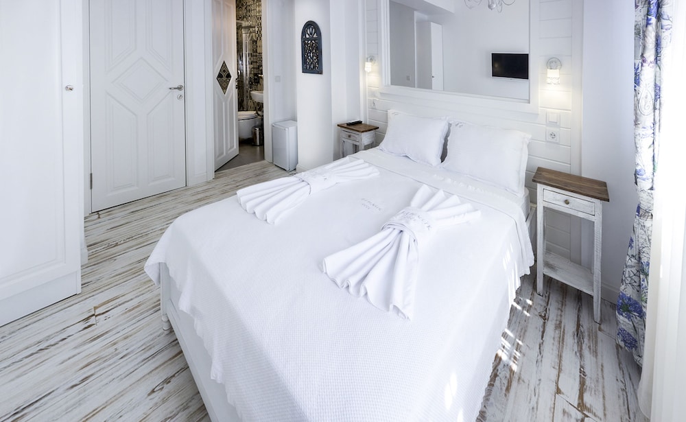 Bademlik Otel