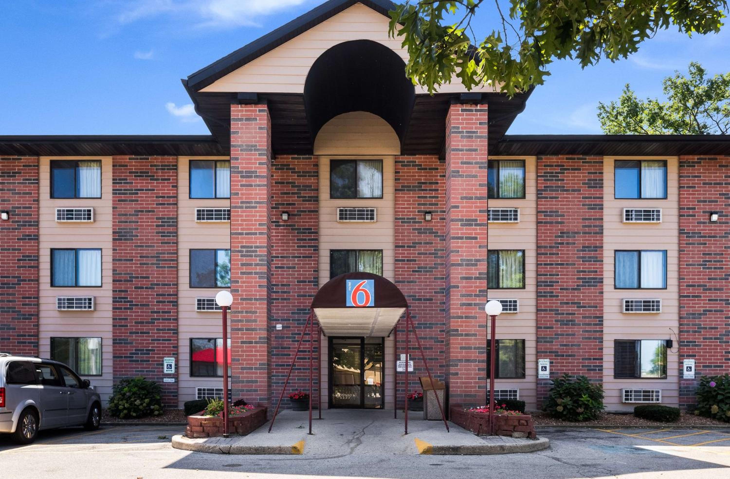 Motel 6-前景高地, IL