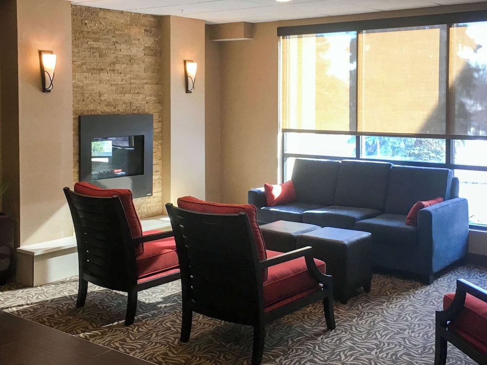 The Clocktower Hotel at Century House, an Ascend Collection Hotel