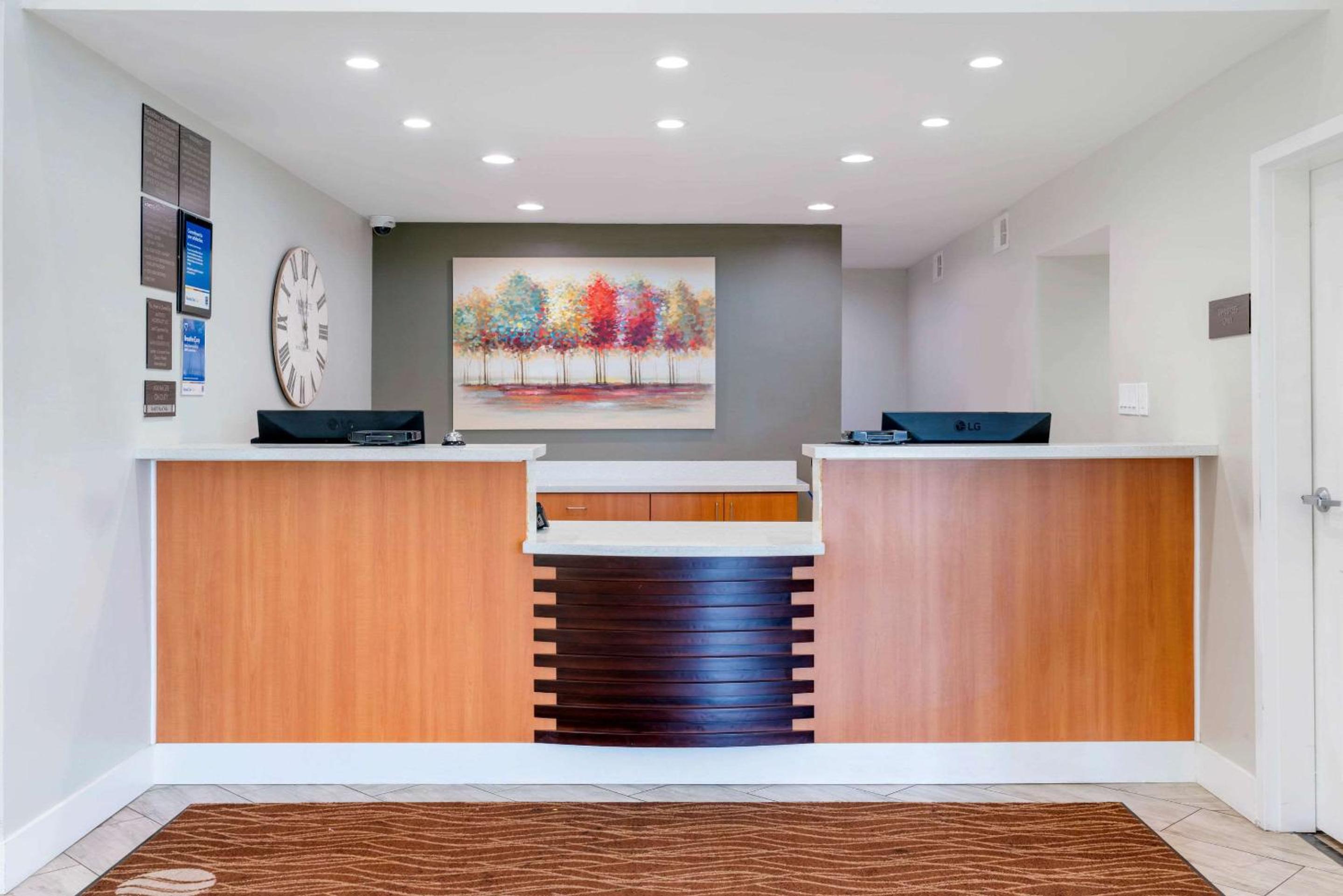 Comfort Inn Antioch - Century Plaza