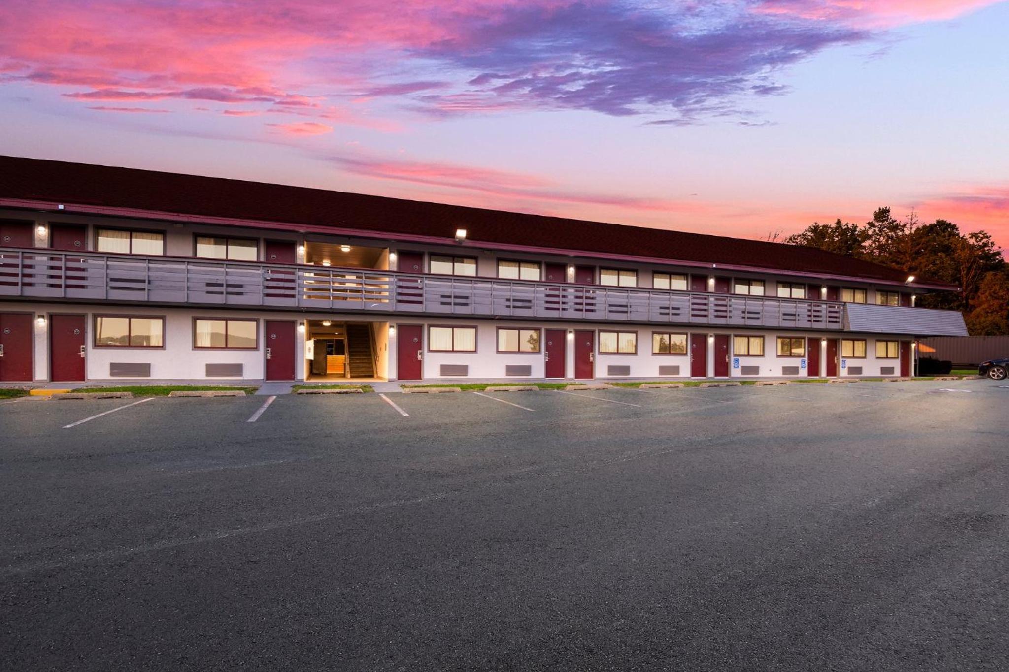 Red Roof Inn Binghamton - Johnson City