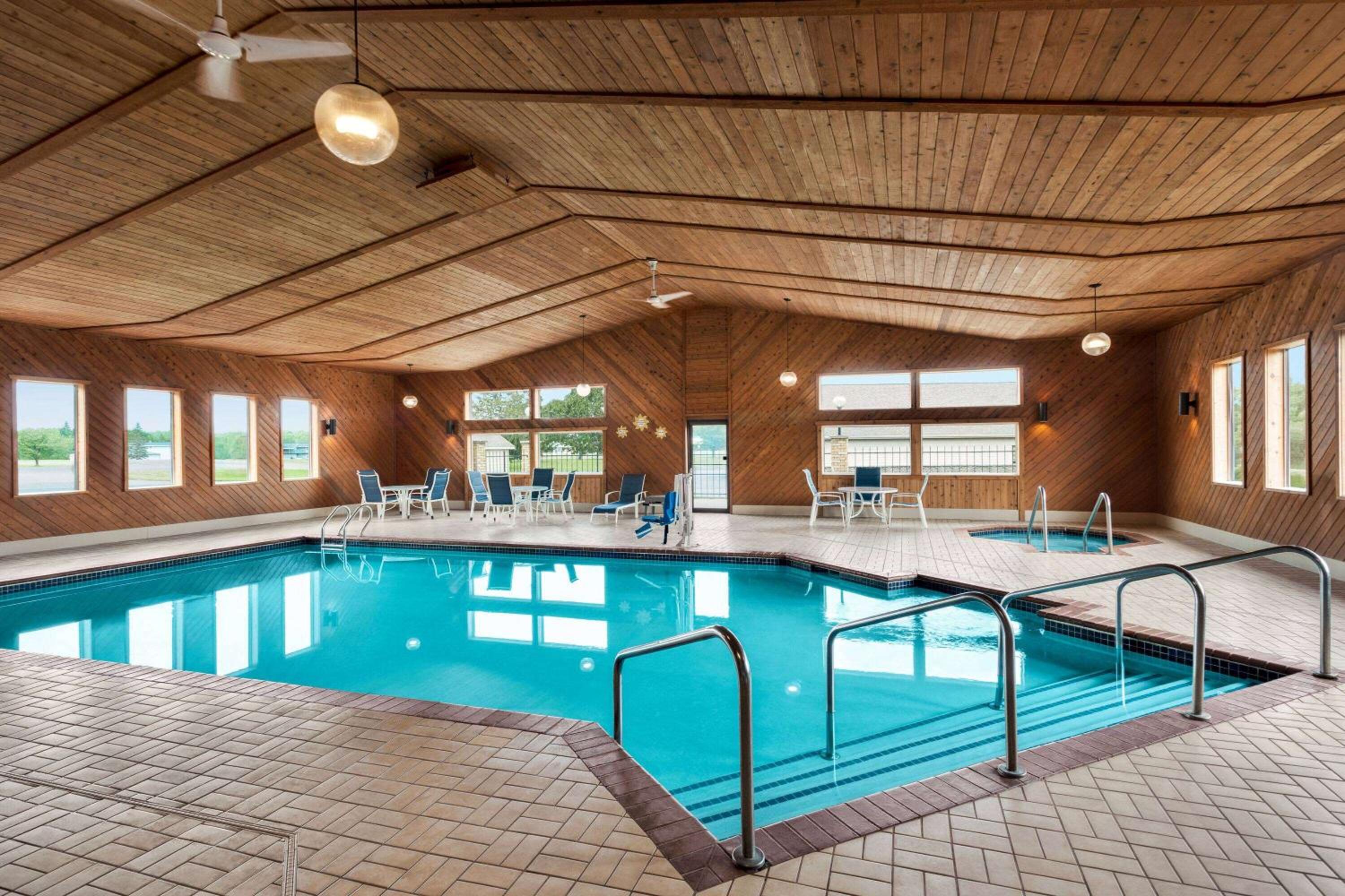 Days Inn by Wyndham Hurley