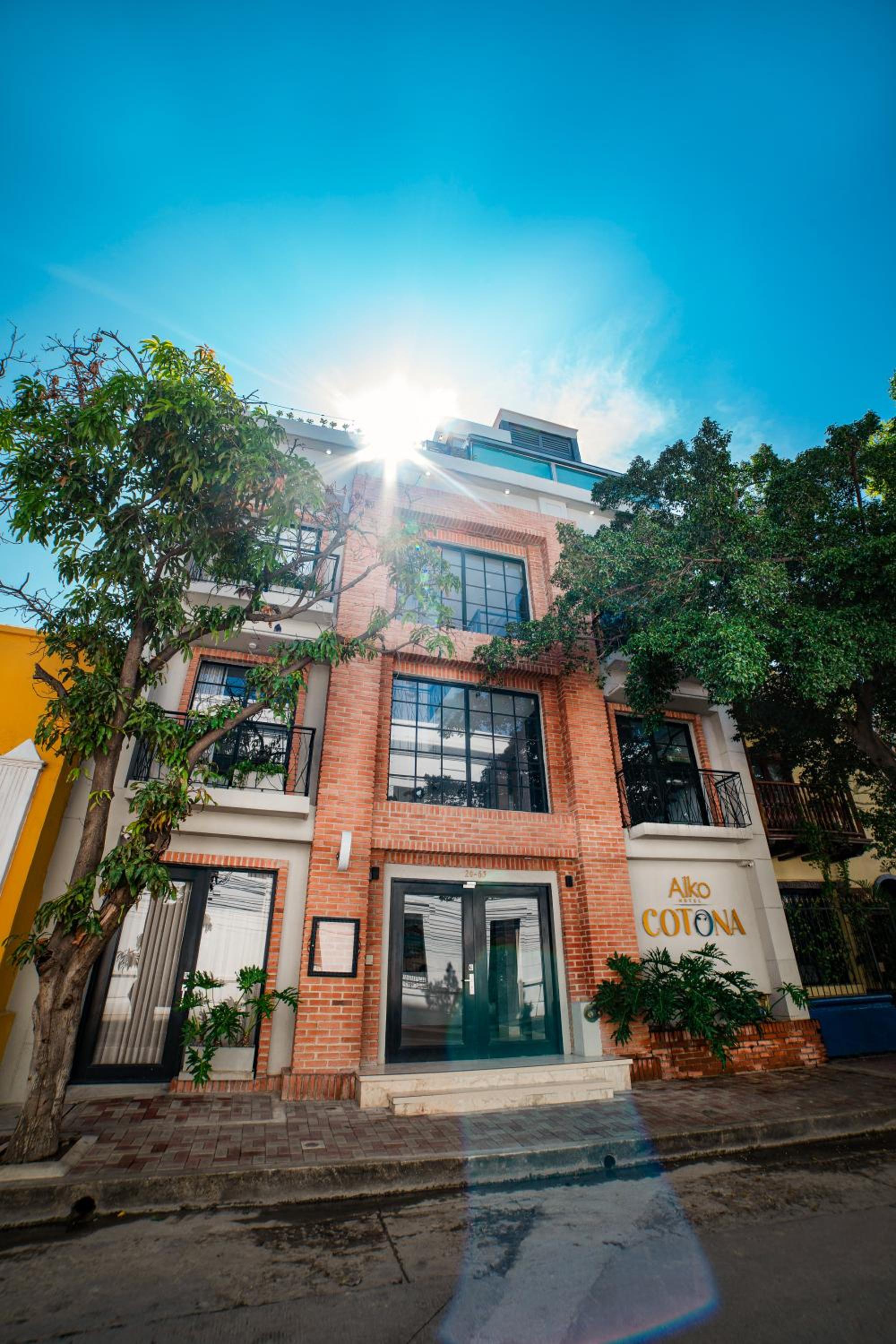 阿尔科酒店 Cotona