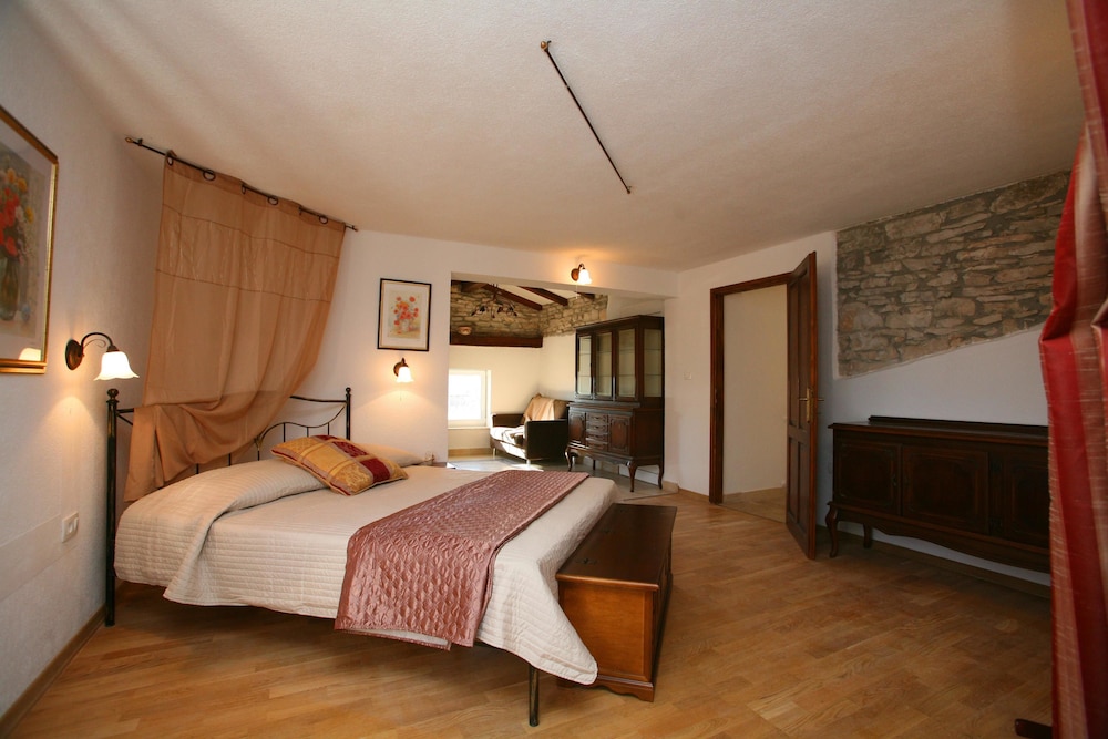 Villa Nada Flores