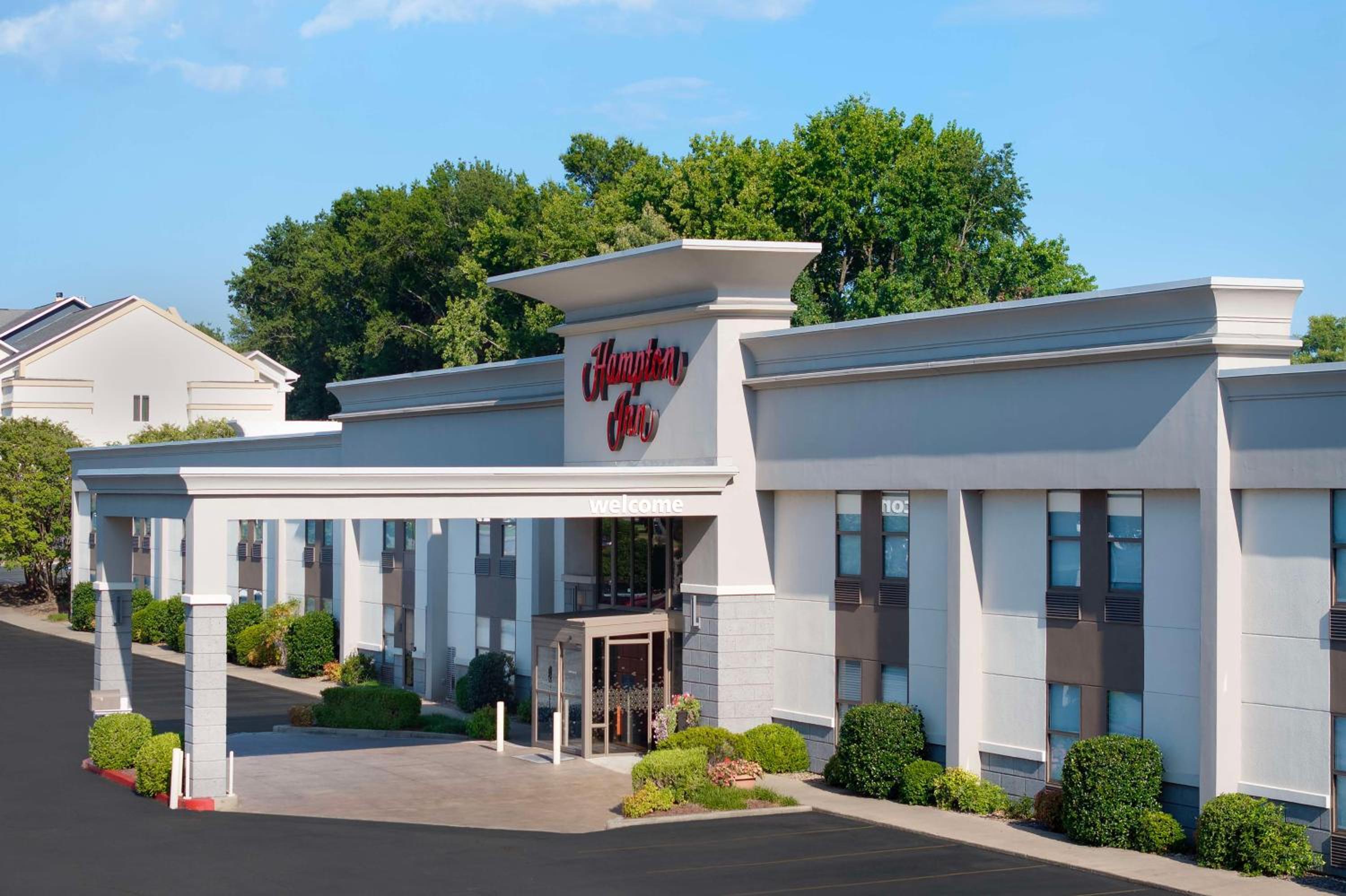 Hampton Inn Russellville