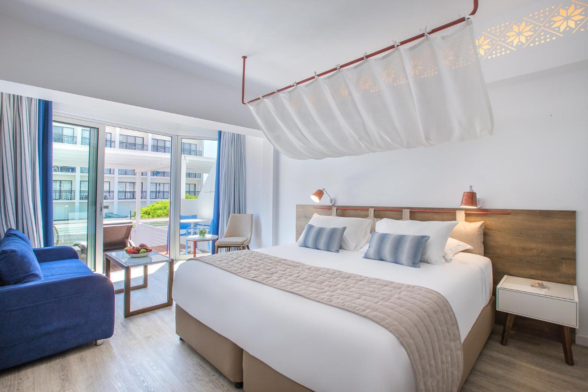 Lordos Beach Hotel & Spa