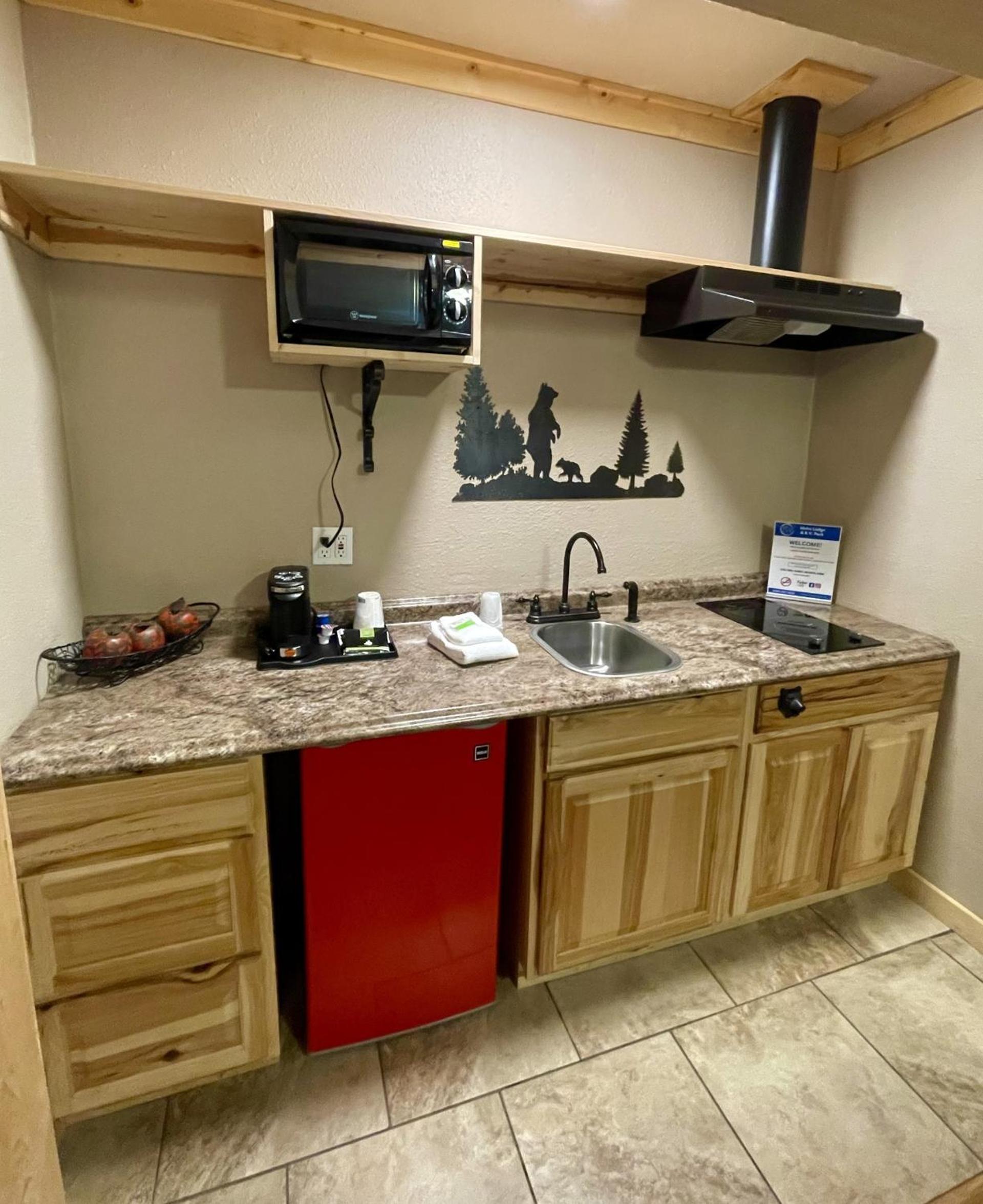 The Idaho Lodge & RV Park
