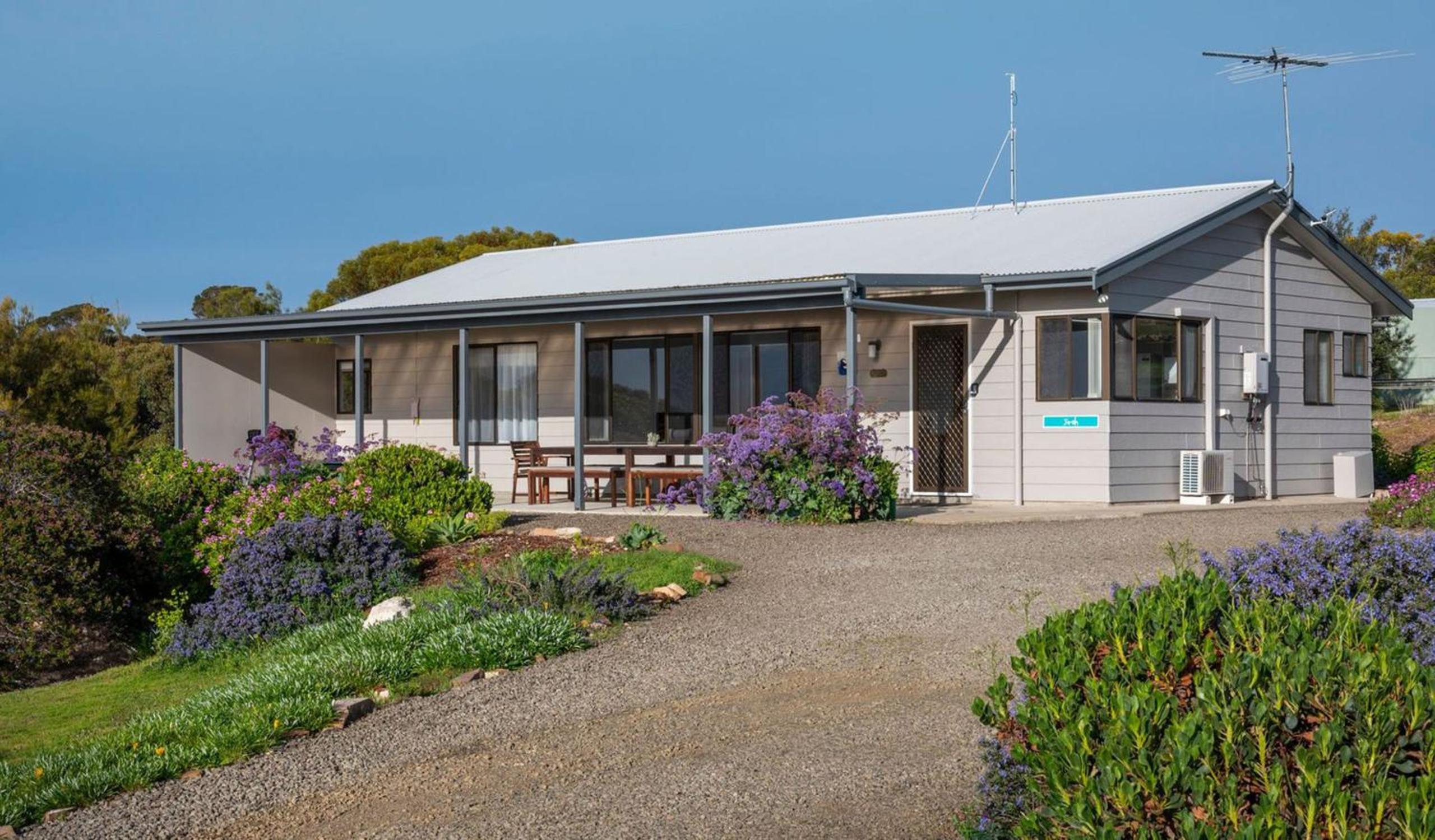 Emu Bay Holiday Homes