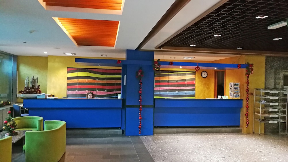 切尔克诺酒店