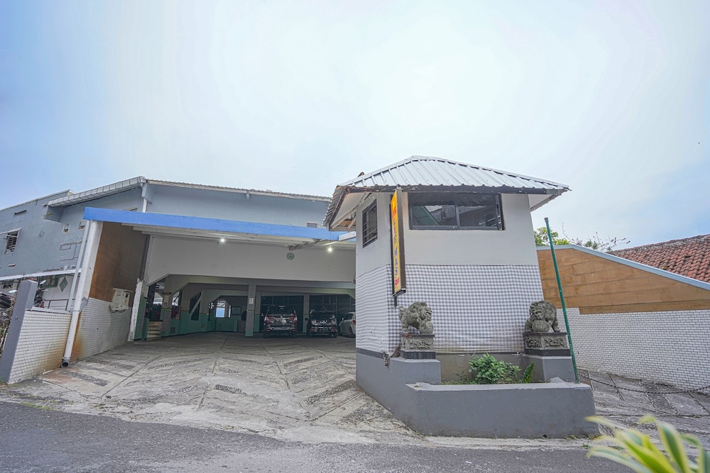 OYO 90132 莱马斯酒店