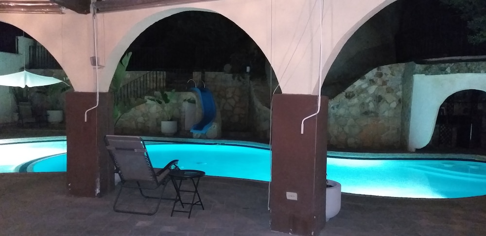 Short Stay Tecate Hotel Boutique