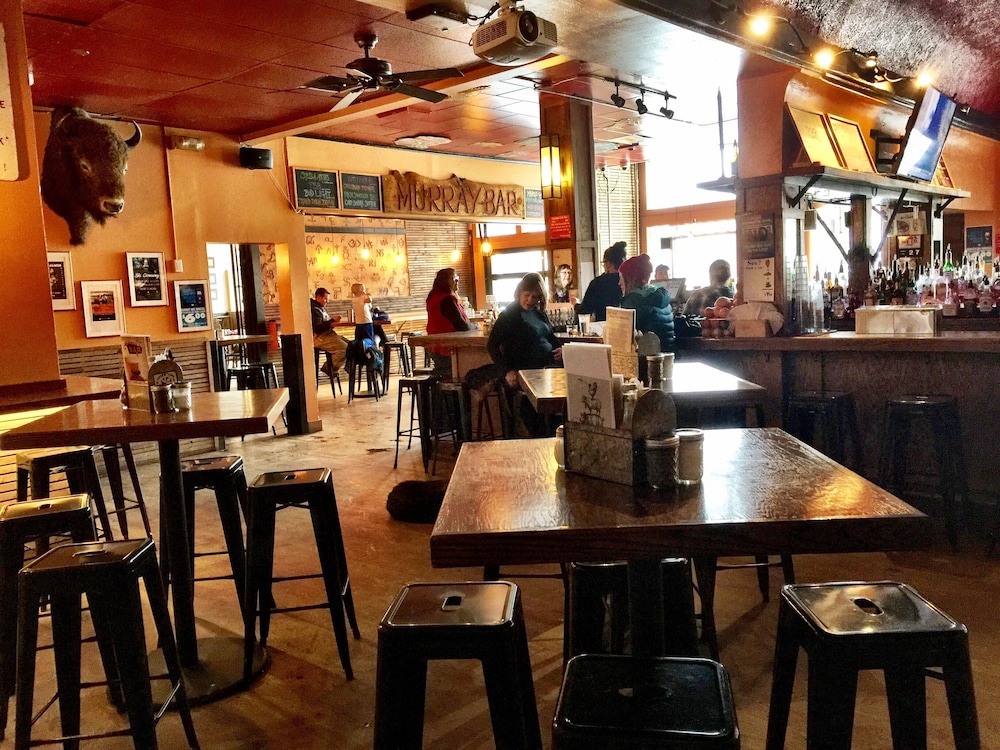 Murray Hotel