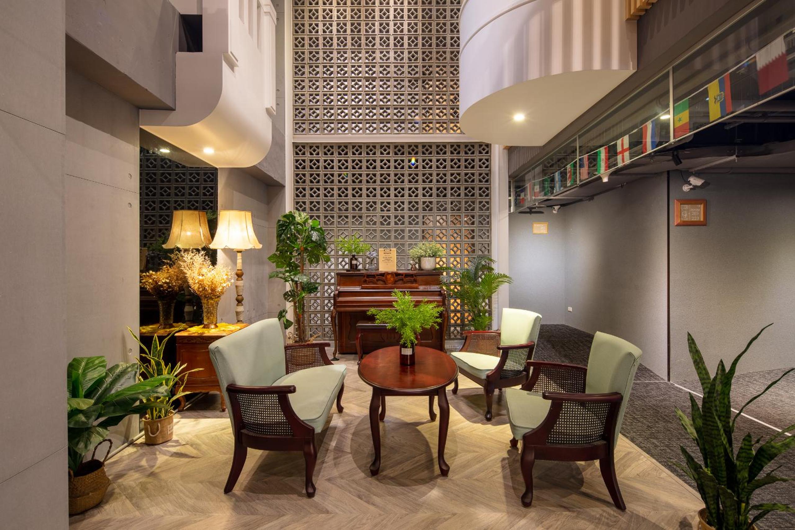 Cho Hotel 3