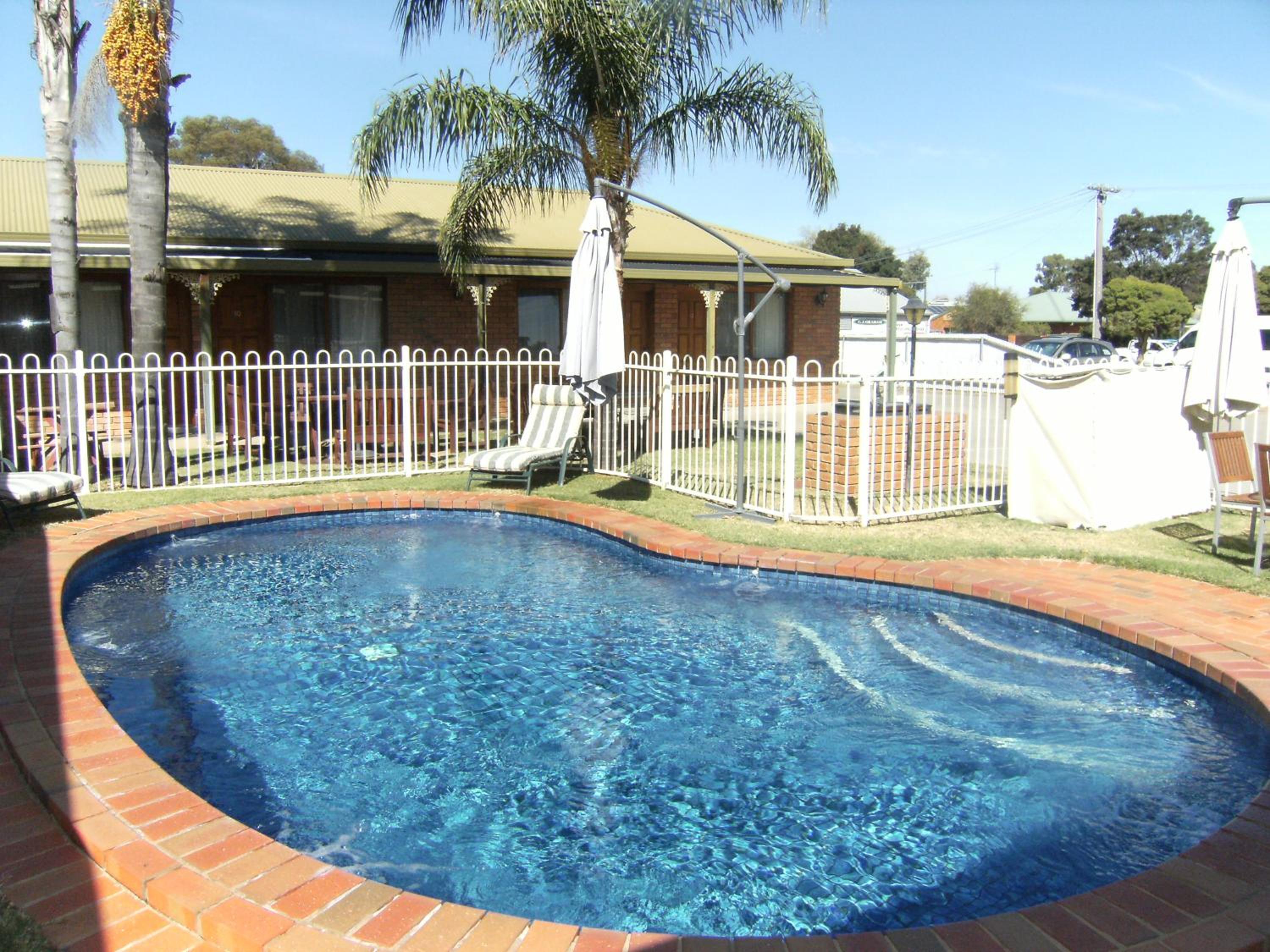 Regency Court Motel