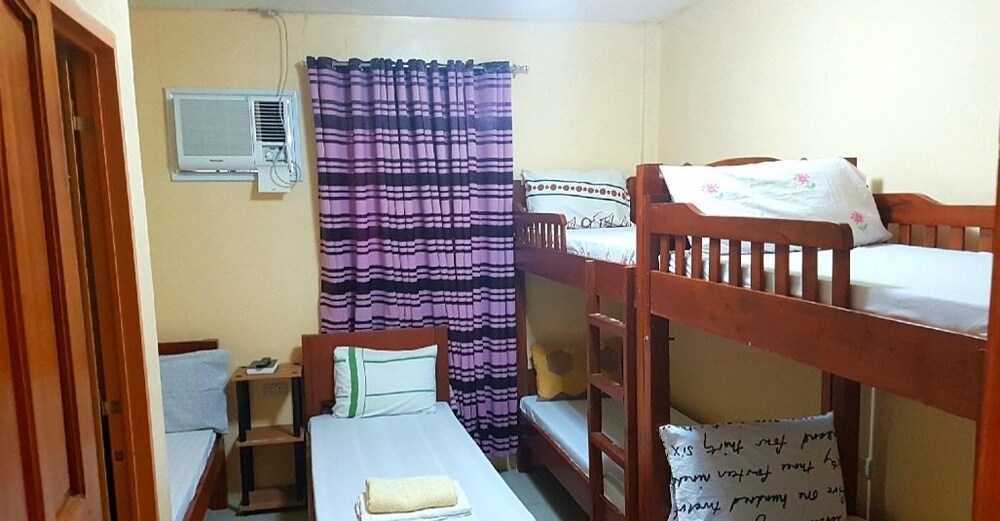 Collado Hotel