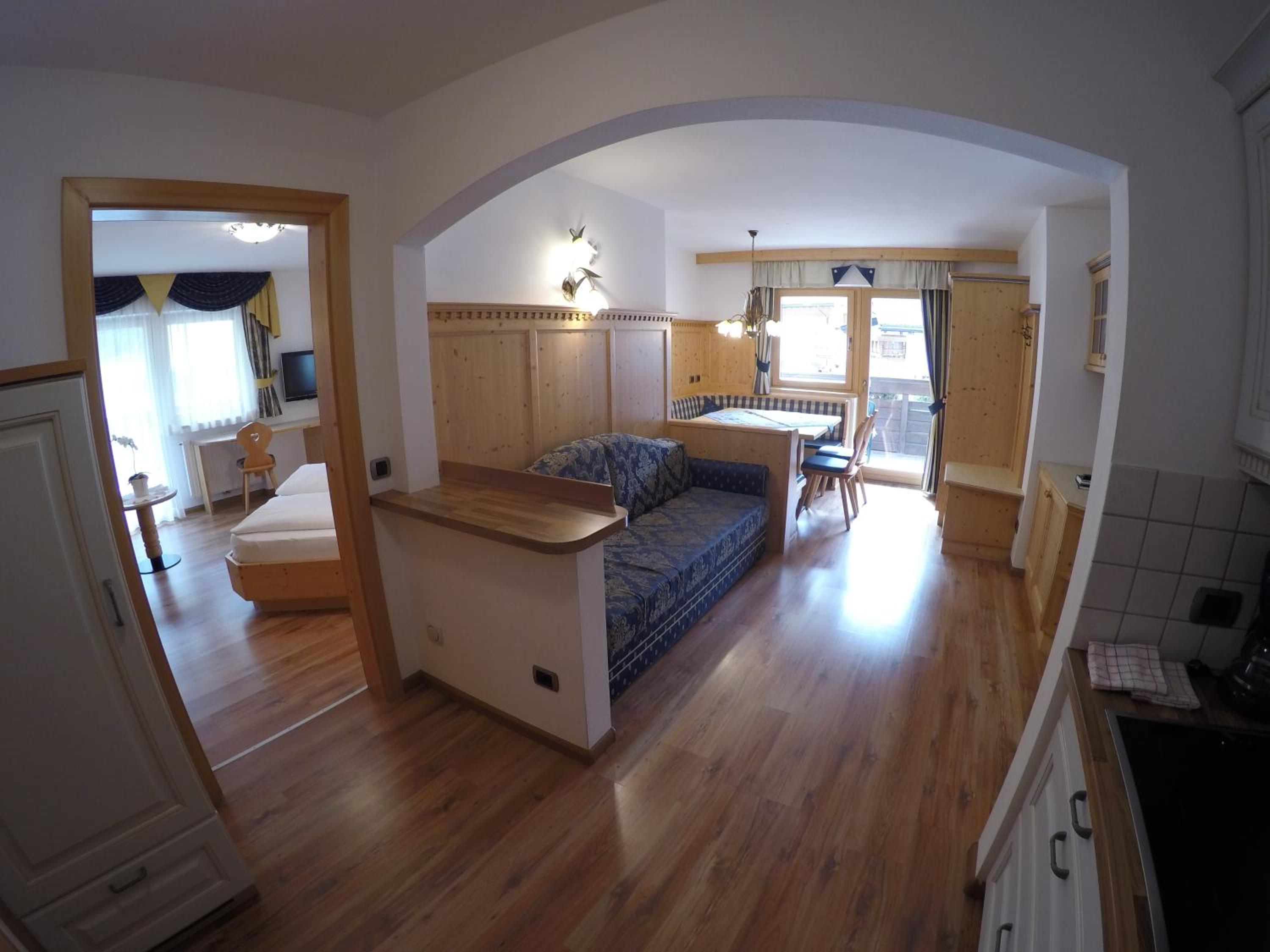 Garni Hotel and Apartments Wildbach