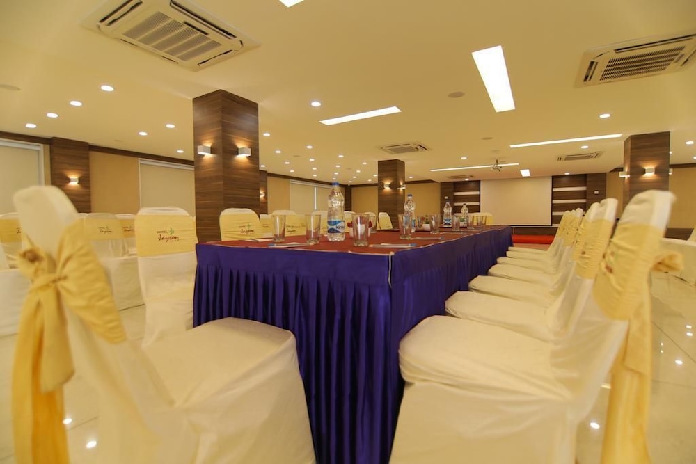 Jayson Metoda By Innovic Hotels