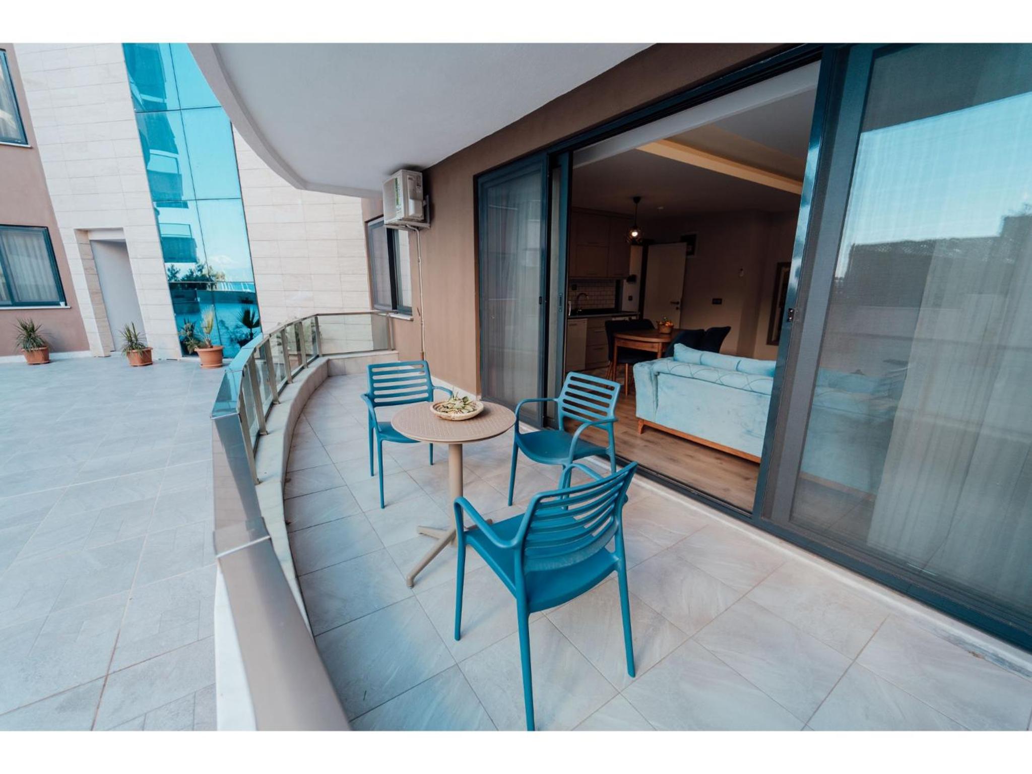 Fortunella Suites