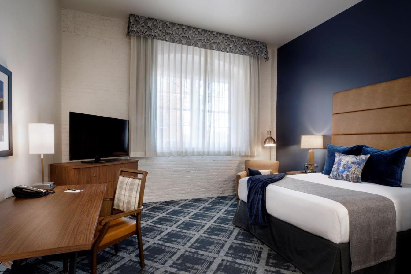 Hotel at Old Town