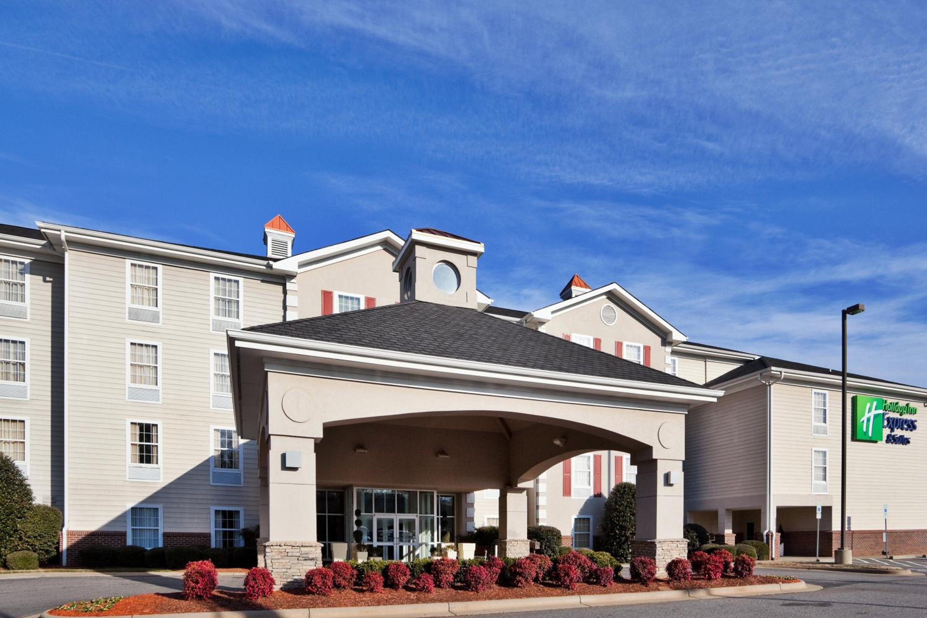 Holiday Inn Express Hotel & Suites Conover - Hickory Area by IHG