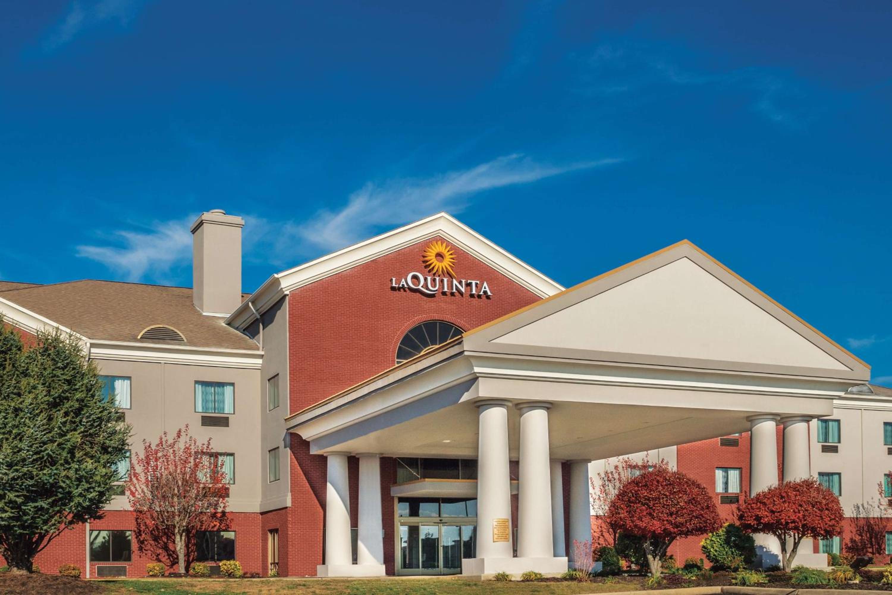 劳金塔酒店（La Quinta by Wyndham Loudon）