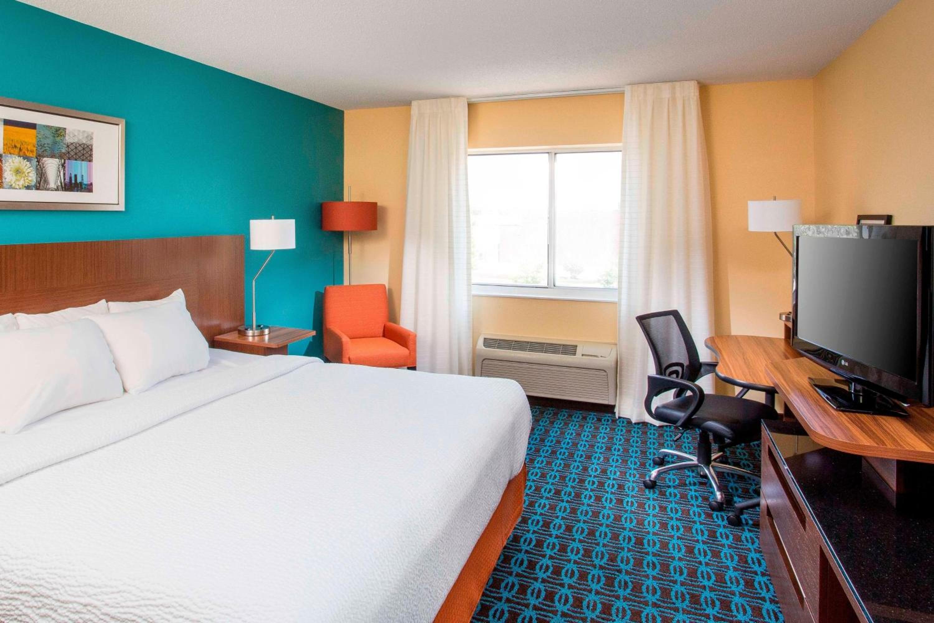 Fairfield Inn & Suites by Marriott Dayton South