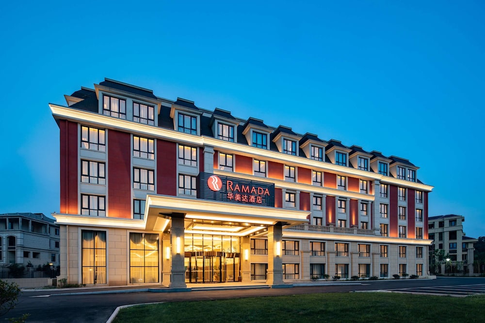 Ramada by Wyndham Zhenjiang City Center