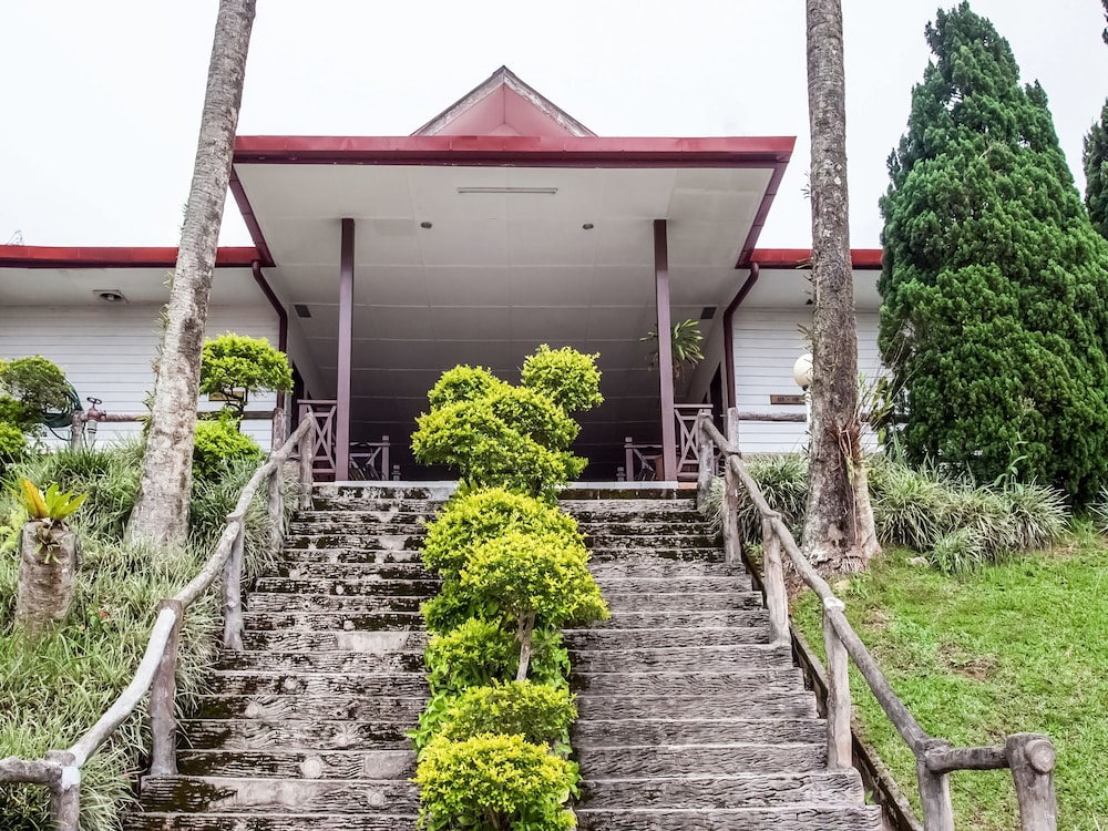 Super OYO 89300 Zen Garden Resort