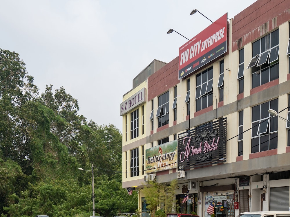 Sz Hotel