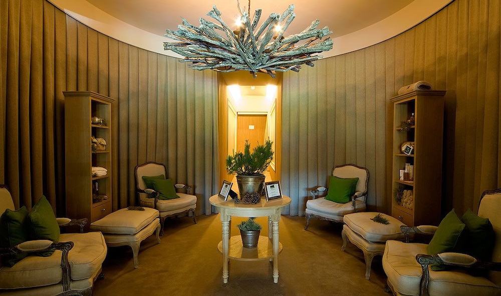 Meltar Boutique Hotel