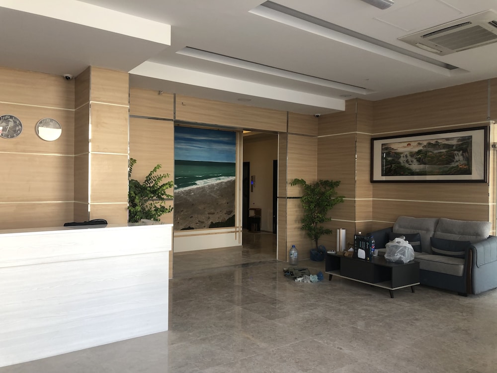 Seasons Hotel Barka