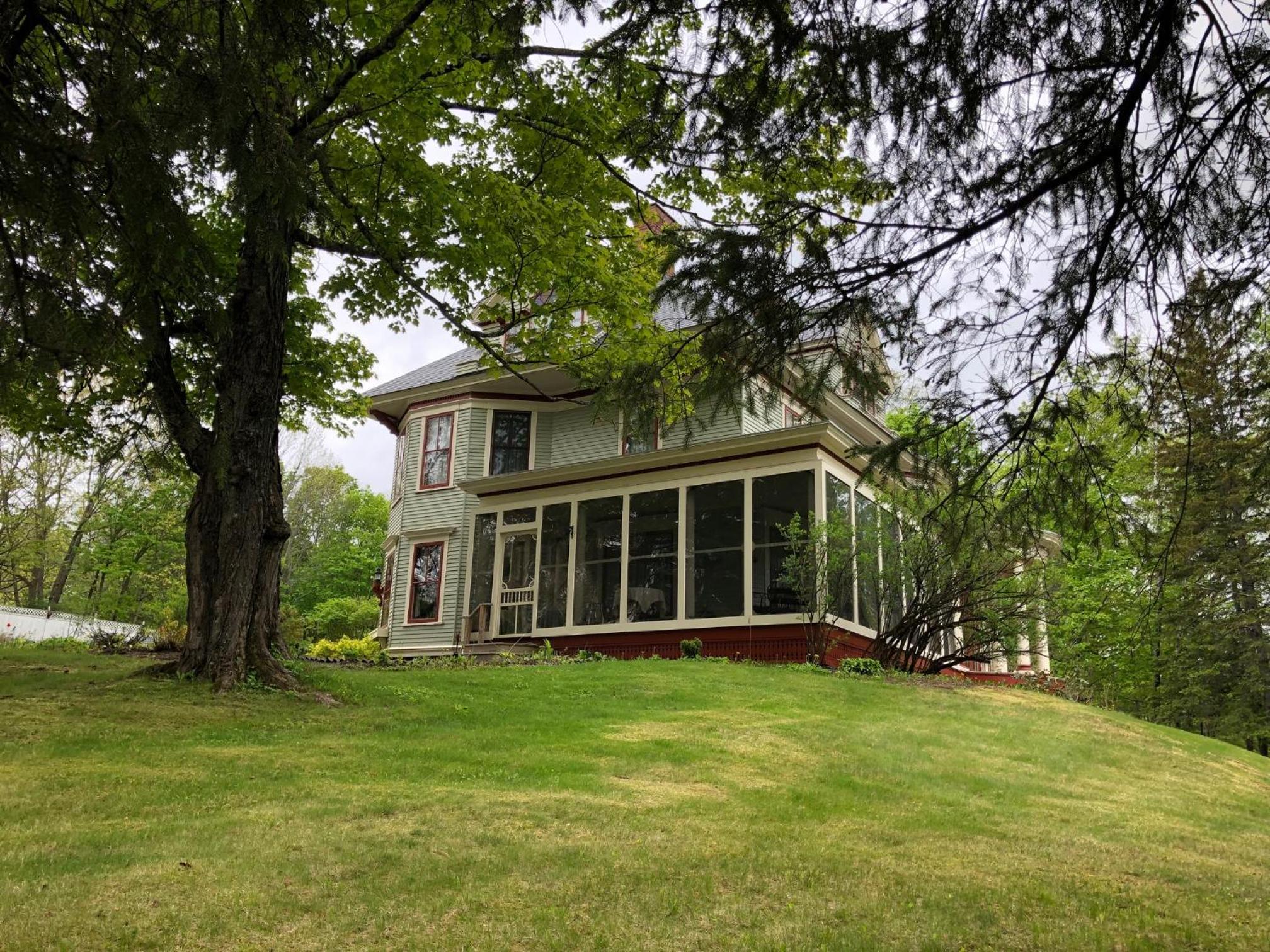 Guilford Bed and Breakfast
