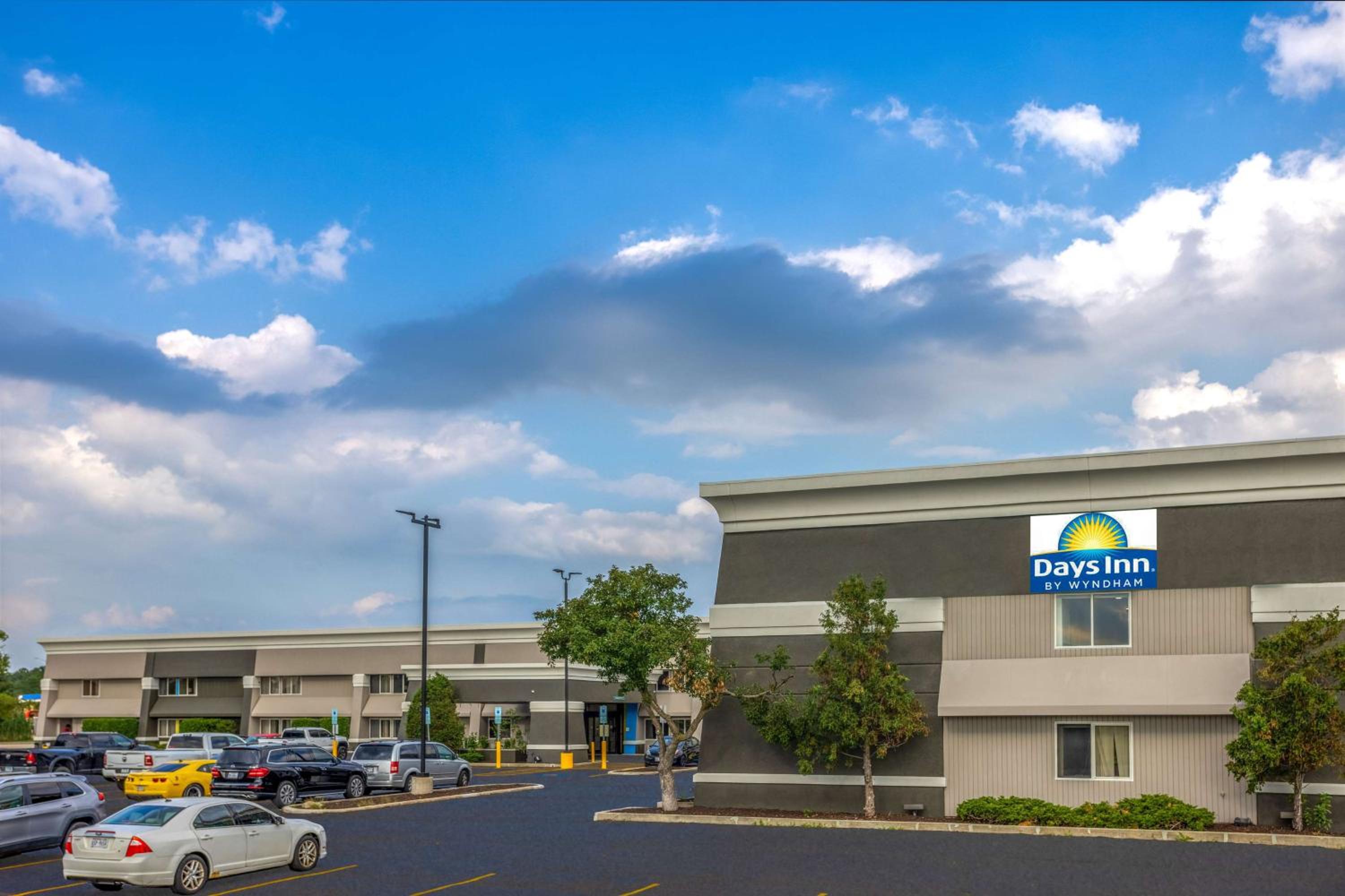 Days Inn by Wyndham Pleasant Prairie Kenosha