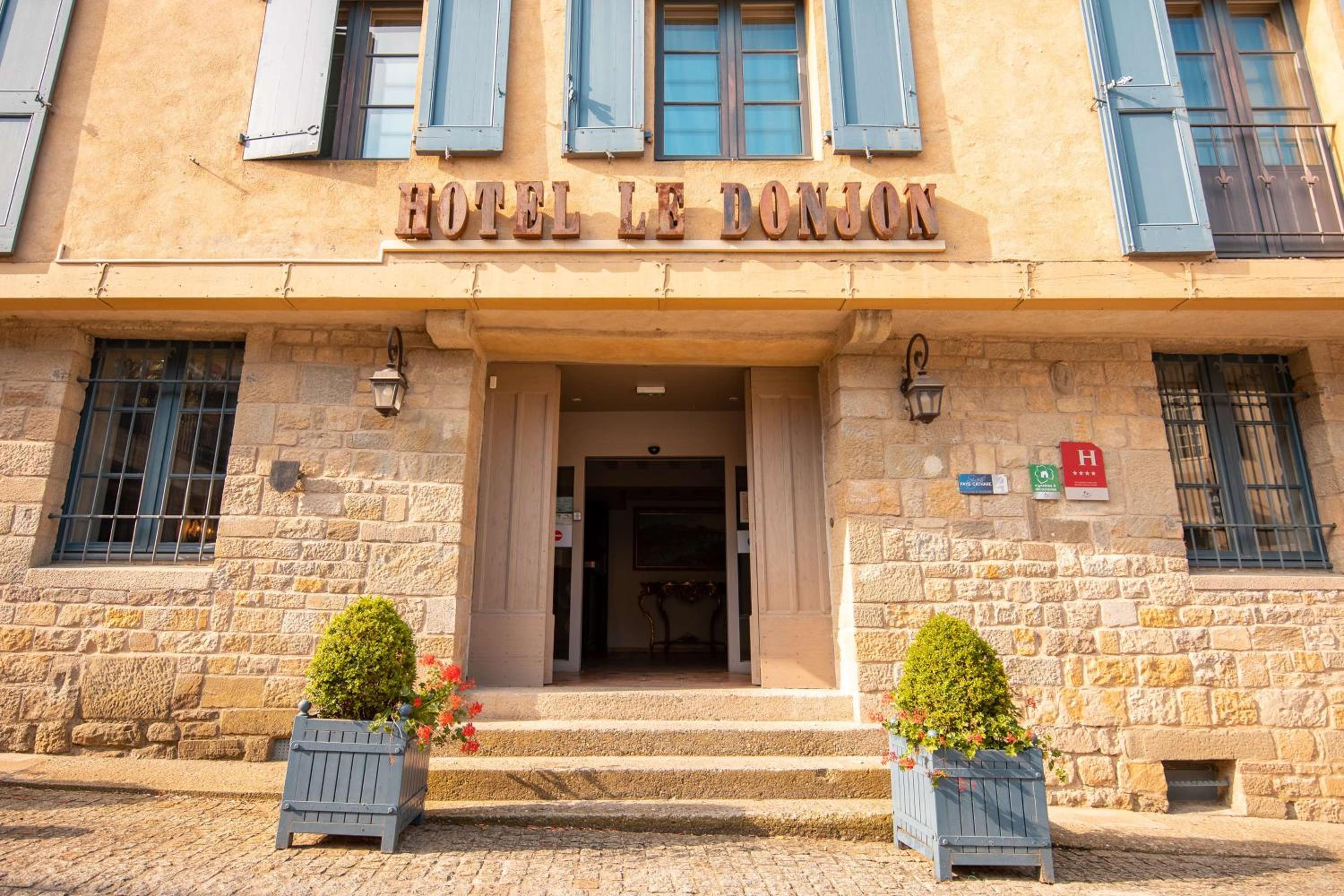 Hôtel Le Donjon - Cœur de La Cité Médiévale