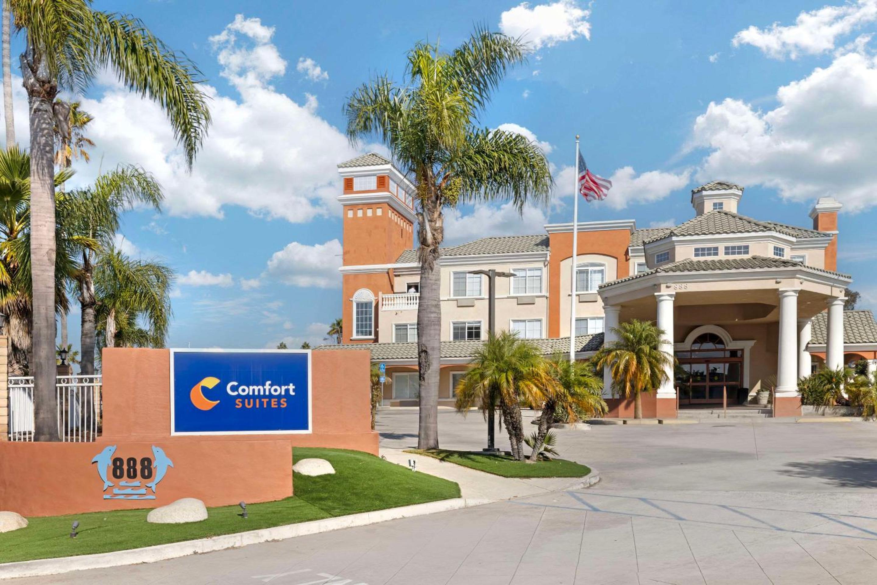 Comfort Suites Oceanside Camp Pendleton Area