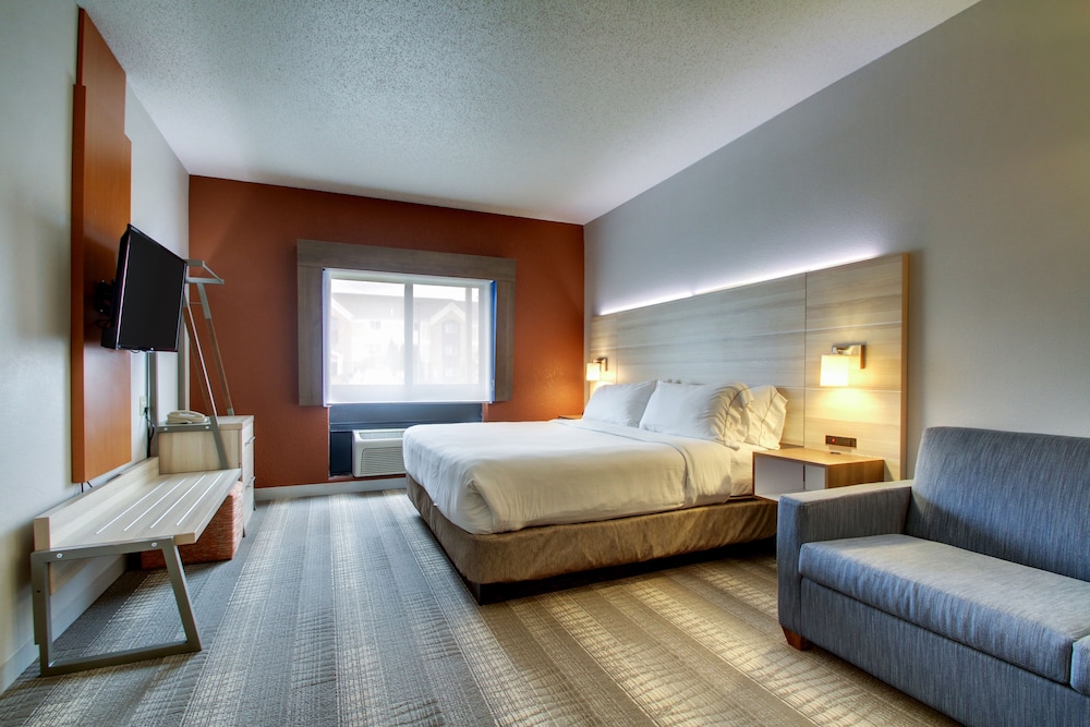 Holiday Inn Express Milwaukee North Brown Deer/Mequon by IHG