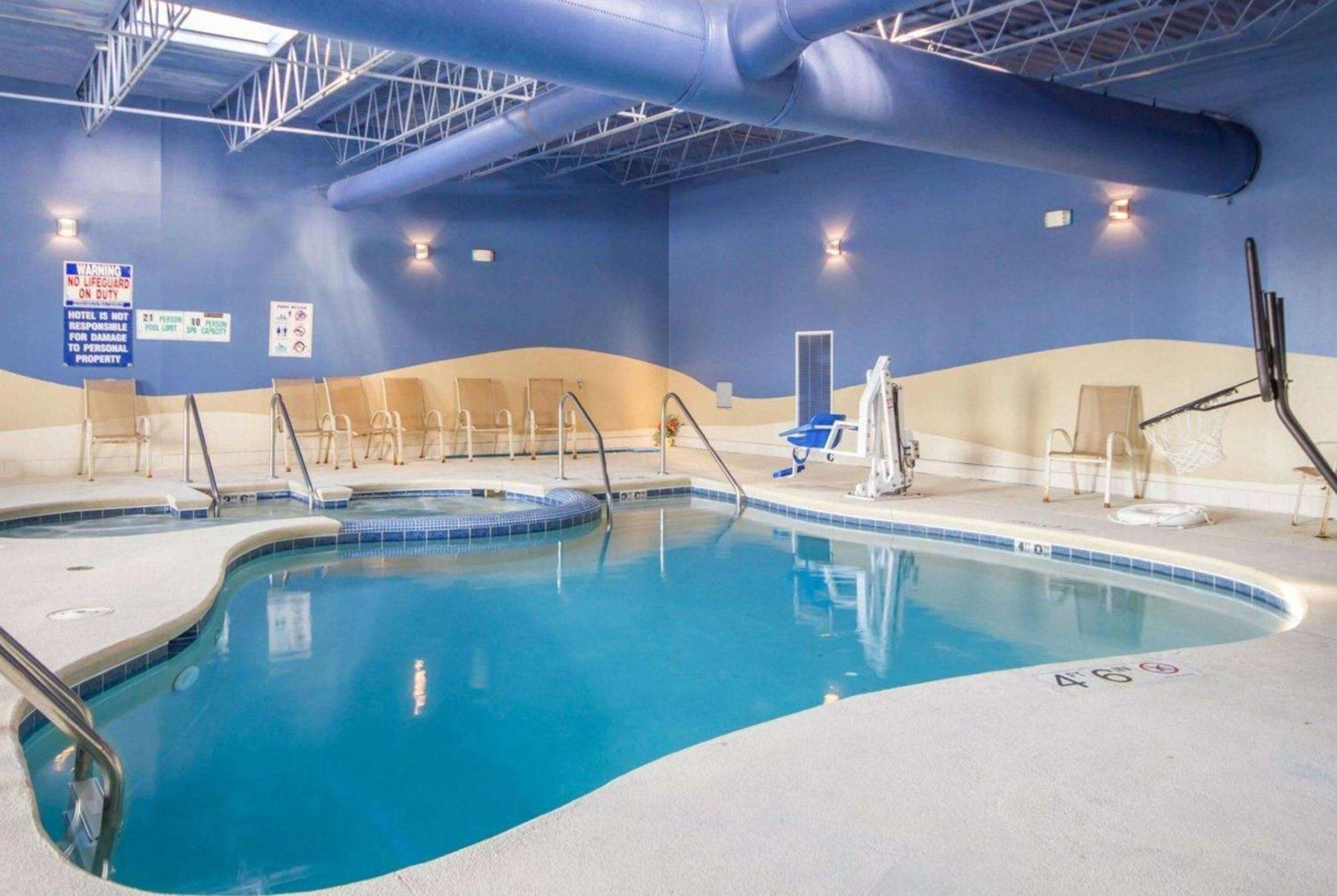 温德姆威翼酒店（Sheboygan）
