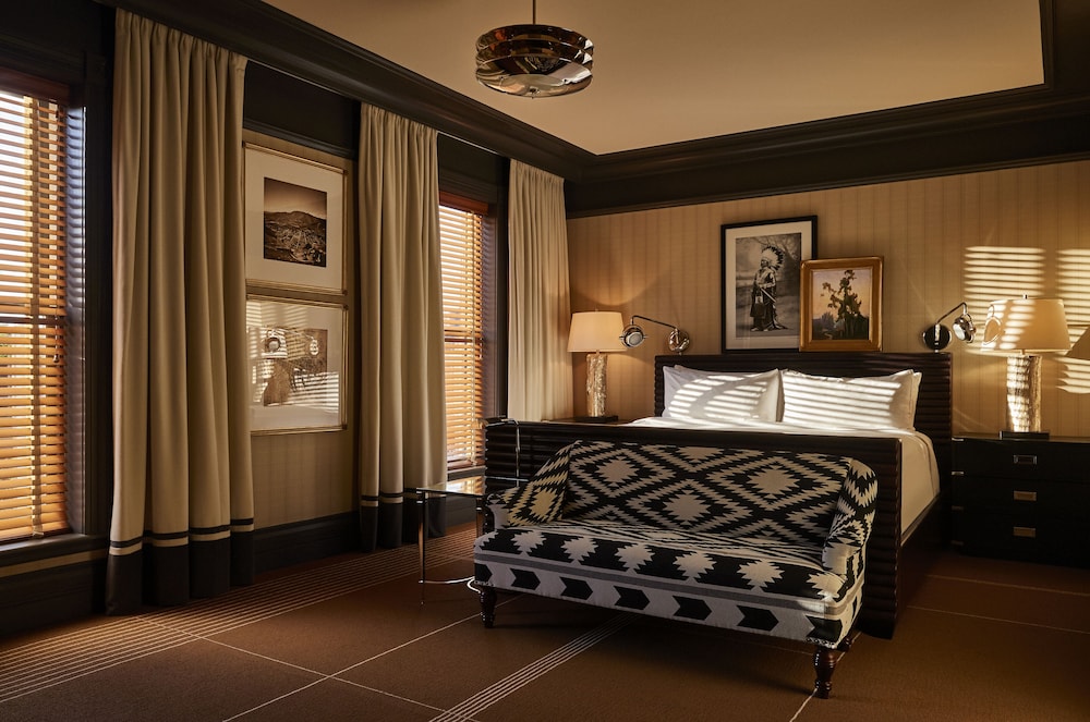 Hotel Jerome, Auberge Collection
