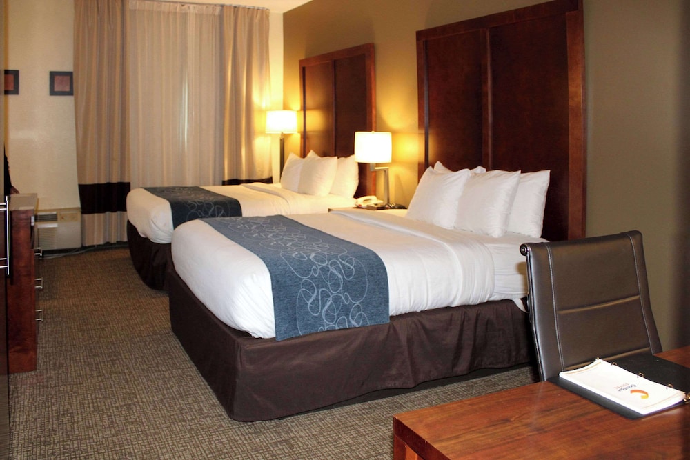 Holiday Inn Express & Suites Leesburg - Historic District by IHG