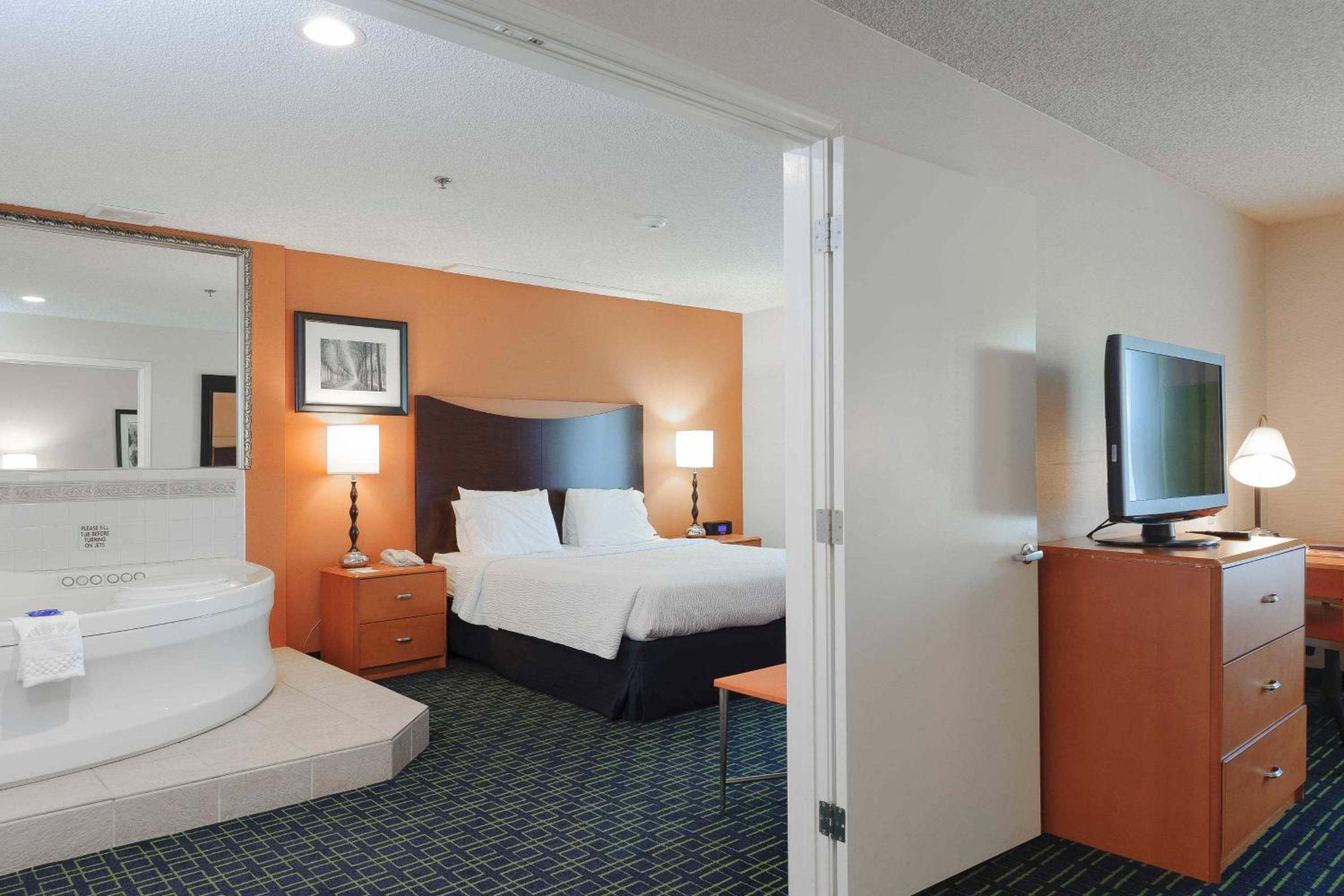 Fairfield Inn & Suites Oakland Hayward