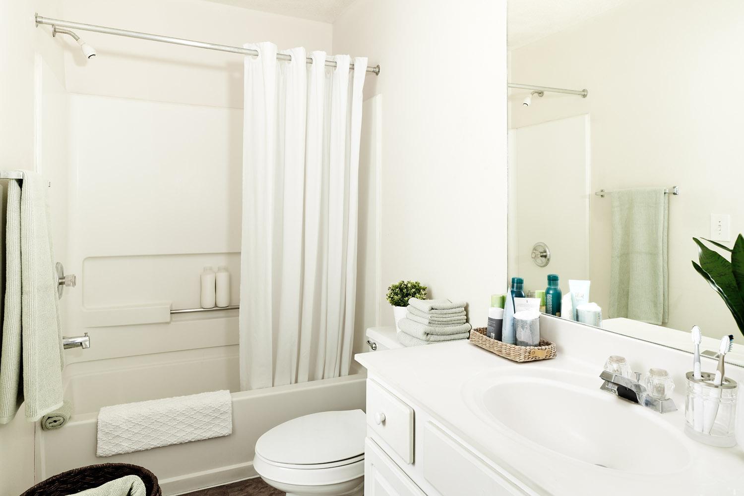 Intown Suites Extended Stay Dallas TX - Garland