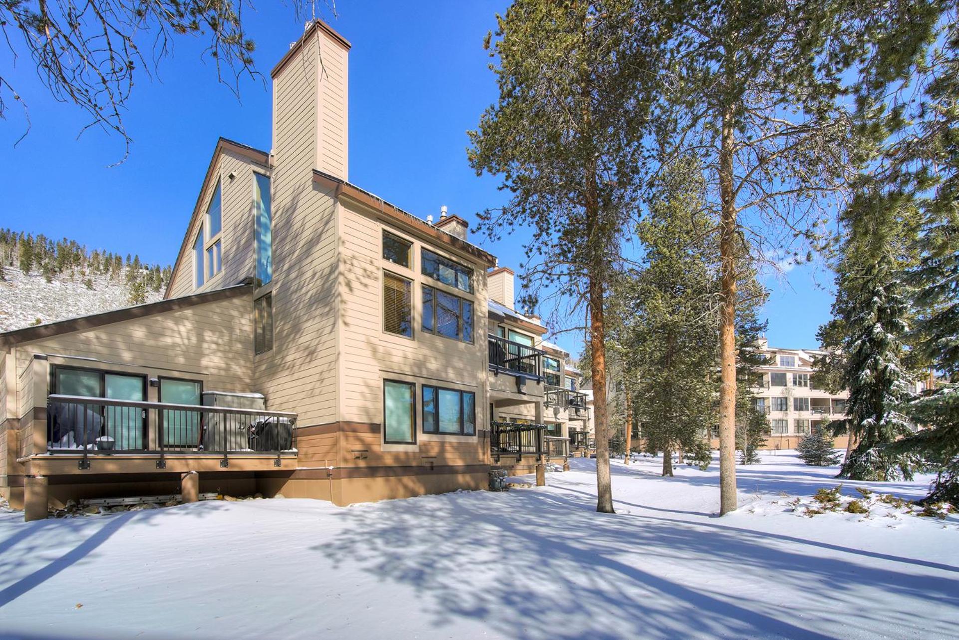Aspen Ridge Condominiums by Vail Resorts