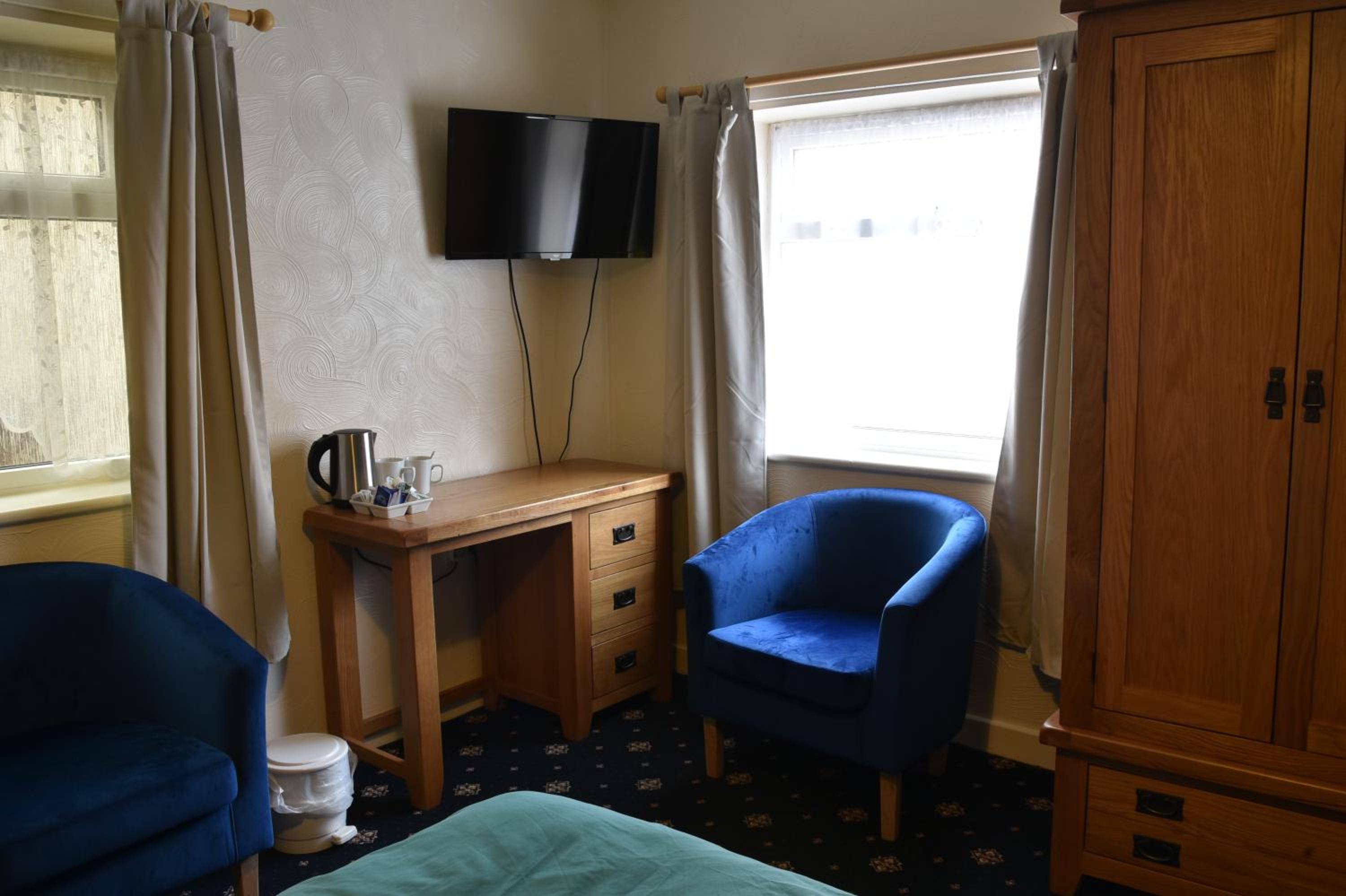 Dinorben Arms Hotel