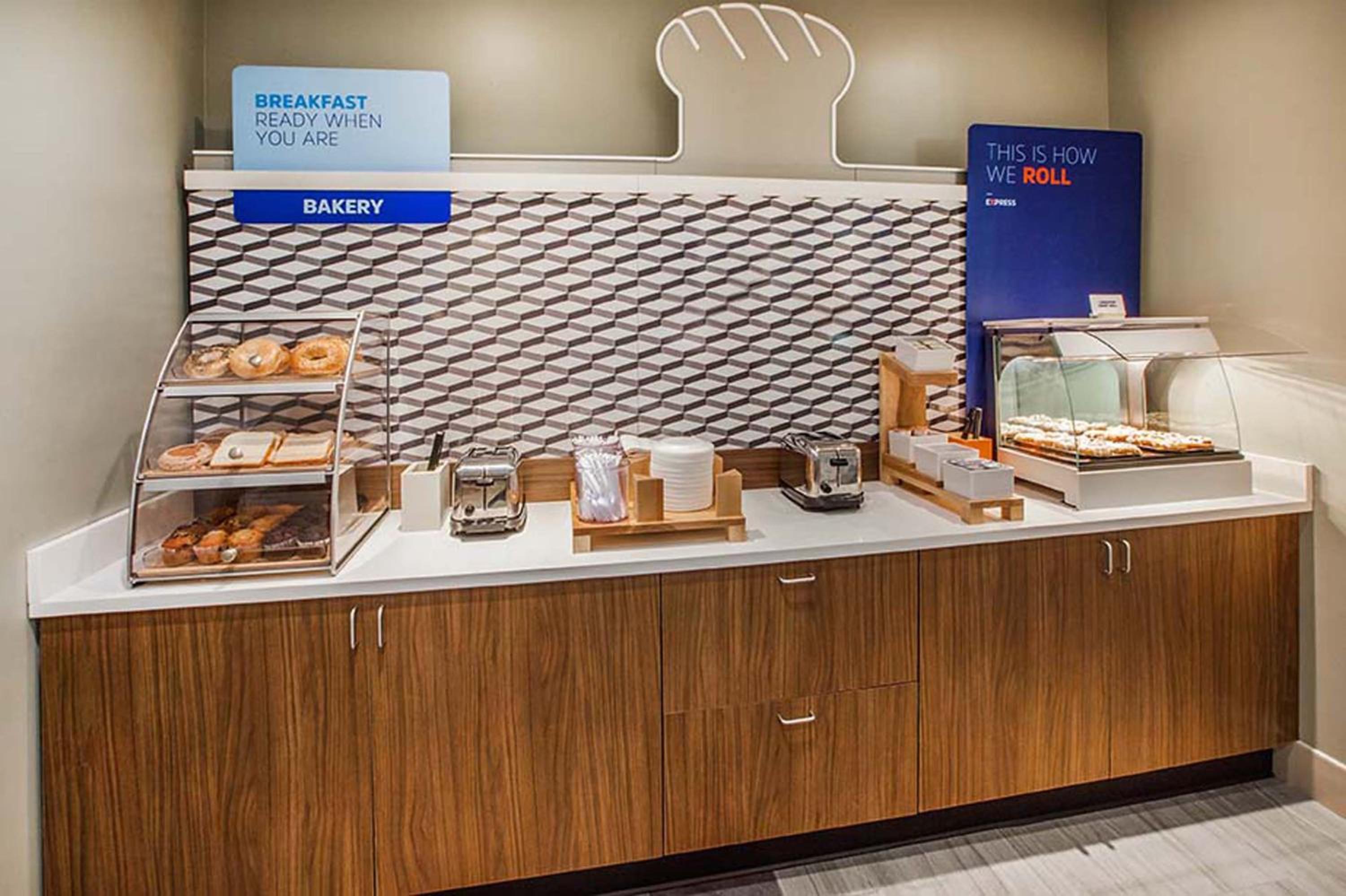 Holiday Inn Express Peachtree Corners-Norcross by IHG