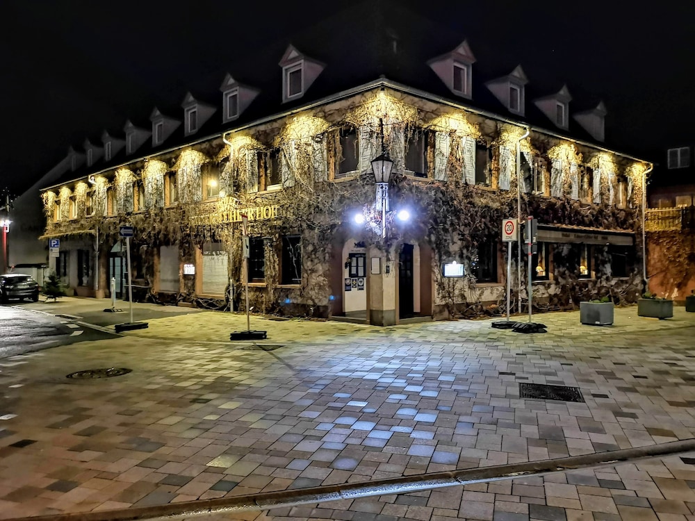 凯瑟斯图勒酒店餐厅