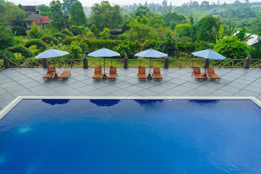 RedDoorz Premium @ Lido Sukabumi
