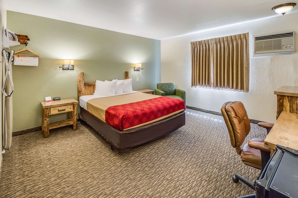Econo Lodge Custer - Crazy Horse Area