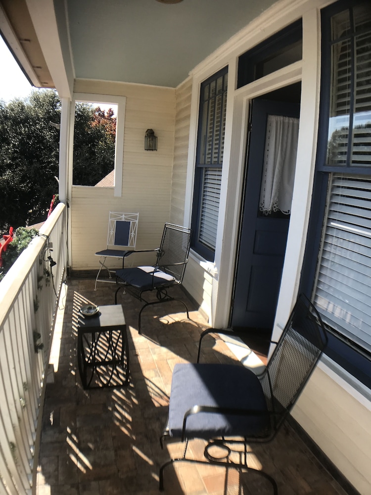 Kennedy Manor B&B